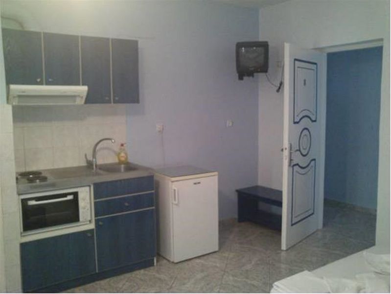 Christos Makrinos Rooms Adamantas (Milos) Exterior foto